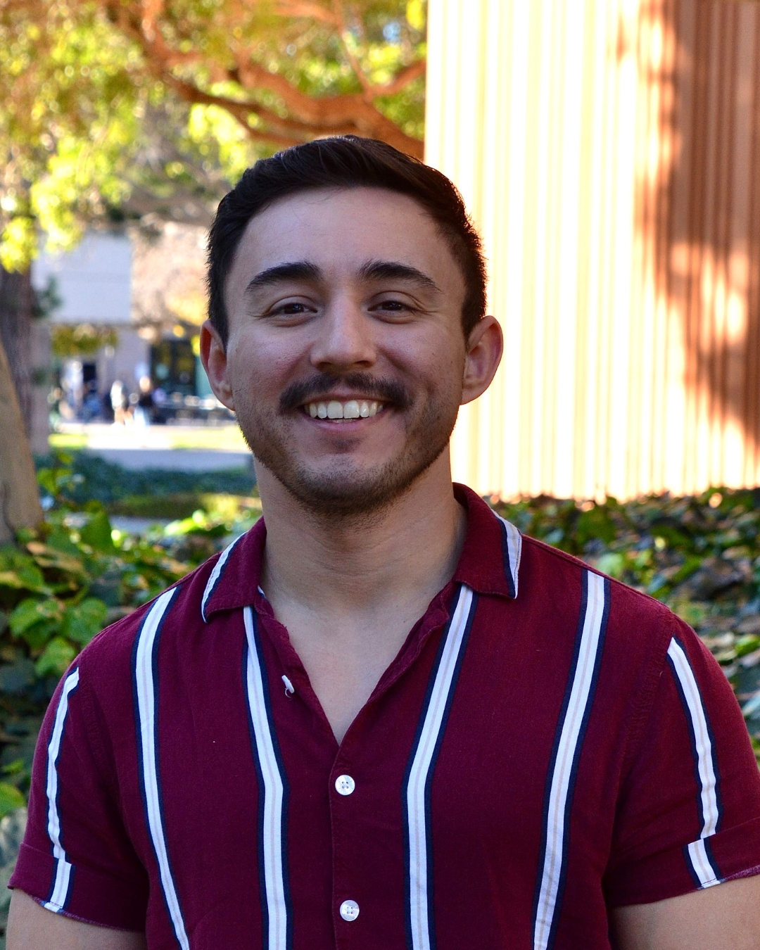 Headshot of Graduate Student Daniel Cervantes 