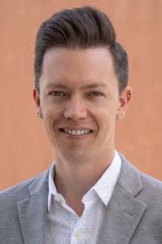 nolan bennett headshot