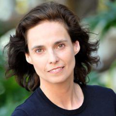 Edwina Barvosa headshot