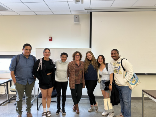 Names of the individuals and political science students in the photo, from left to right:     Jorge Moreno Plascencia (TA); Emily Contreras, Nobel Laureate, Maria Ressa, Professor Freeman, Lauren Garibay, Samantha Chiccarelli, and Max Jimenez